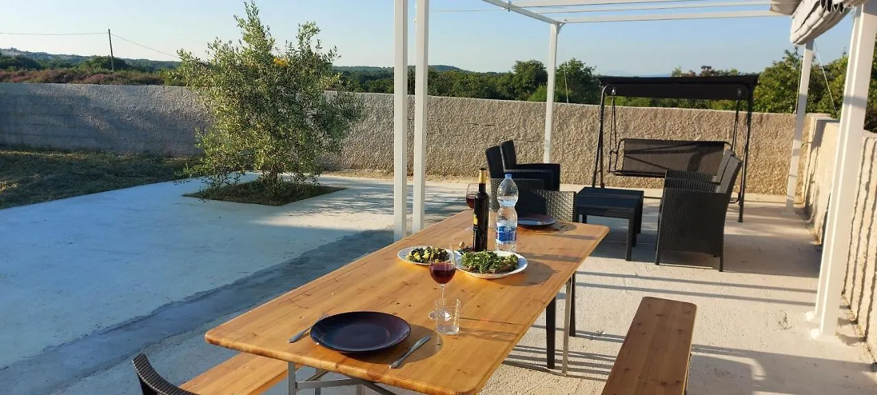 Studio Apartment Palmira Ližnjan